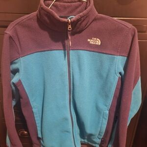 The North Face Sweater Youth Size Large